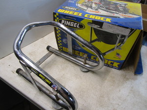 Pingel wheel chocks, 3 and 6-12 ...