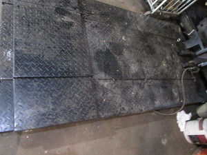 Motorcycle lift - non operating, Di...