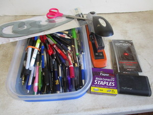 Swingline high capacity stapler, st...