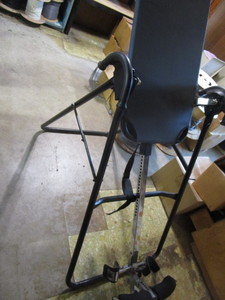 Teeter Hangups inversion table...