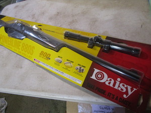 Daisy air rifle Powerline 880S...