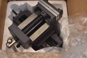 Cross Vise