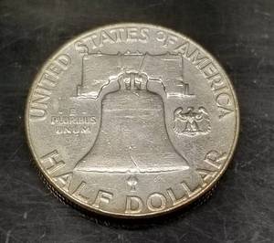1961 FRANLIN HALF DOLLAR AU