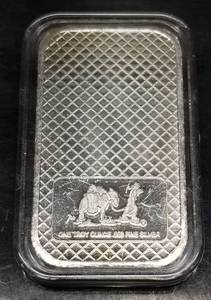 1 TROY OZ .999 FINE SILVER BAR EAGLE LANDING IN AIRTITE