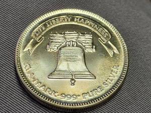 1 TROY OZ .999 FINE SILVER 1983 A-MARK LIBERTY ROUND
