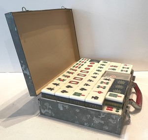 Vintage Mahjong Set in Tin Case