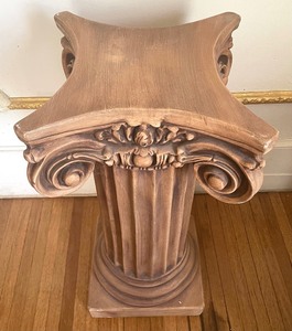 Pretty Plaster Pillar
