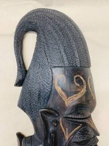 lot 8 image: PROFILE WALL MASK, VINTAGE HANDCRAFTED AFRICAN WOOD CARVED, KENYA