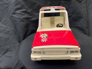 lot 24 image: TONKA PINK BARBIE JEEP