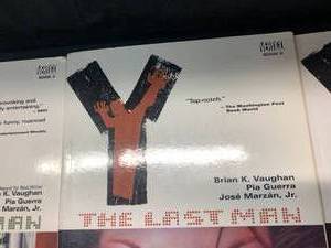 lot 63 image: 5 Graphic NovelsAnime in YThe Last Man Series