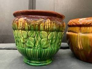 lot 74 image: Blended Majolica Art Nouveau Planters
