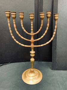 lot 88 image: Antique Large Solid Brass 17.5 MENORAH 7 Branch Candelabra