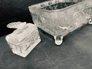 lot 116 image: Antique Bees and Butterfly Crystal