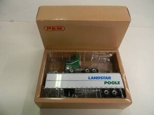 lot 1 image: RARE - PEM HARTOY 164 SCALE DIE CAST -  INTERNATIONAL LANDSTAR POOLE CAB & TRAILER TRUCK M72504 - NEW IN BOX - GREAT PIECE - SEE PICTURES