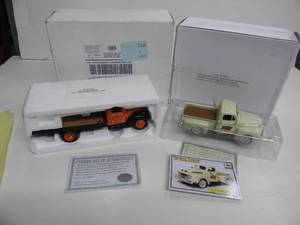 lot 37 image: NATIONAL MOTOR MUSEUM MINT - M32388 - 132 SCALE 1949 FORD F-1 PICKUP & MFG#SS-C5220B 1941 CHEVY FLATBED TRUCK AJAX - NEW IN BOX - VERY COOL PIECES - SEE PICTURES