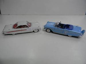 lot 50 image: JADA 124 SCALE 1961 CHEVROLET IMPALA & MOTORMAX #73267 124 SCALE 1958 CHEVROLET IMPALA - GREAT PIECES - SEE PICTURES