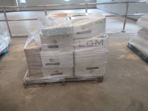 WHOLESALE PALLET OF SINKS & PEDESTAL BASES (SEE PHOTOS)