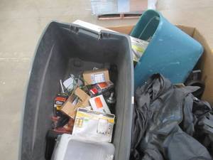 WHOLESALE PALLET OF PLUMBING, CHARGERS & MISC. ITEMS (SEE PHOTOS)