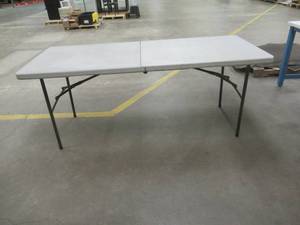 6 ft White Folding Plastic Table (USED, TABLE DOES NOT LOCK INTO PLACE WHEN SET UP)