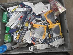 WHOLESALE BIN OF TOOLS & OTHER MISC. ITEMS (SEE PHOTOS)