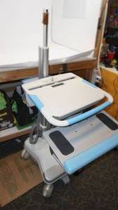 lot 10 image: Humanscale Touchpoint Workstation On Wheels Point of Care Cart...Never lose your Laptop again  Portable Workstation for Office or Home