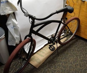 lot 30 image: Mens Bicycle