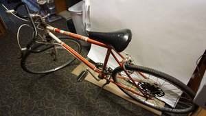 lot 31 image: Mens Bicycle