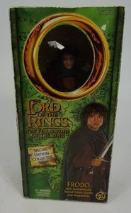 lot 65 image: 2001 Toy Biz Lord of the Rings Fellowship of the Ring Frodo 12 Figure MIB