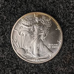 1989 American Silver Eagle - 1 Troy Oz.