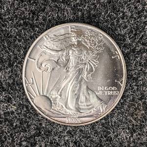 1993 American Silver Eagle - 1 Troy Oz.