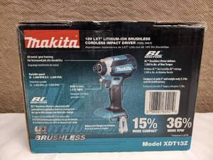 MAKITA 18V LXT LITHIUM ION BRUSHLESS CORDLESS IMPACT DRIVER