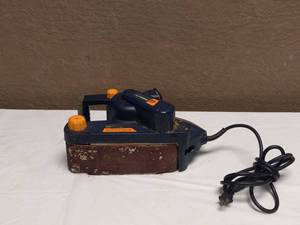 CHICAGO ELECTRIC SANDER