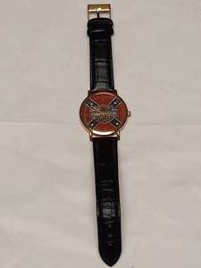 (4) WATCHES (2) GLASSES & MONEY CLIP