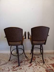 SET OF (2) ASHLEY FURNITURE BARSTOOL CHAIRS