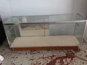 (3) DISPLAY SHOWCASE CABINET