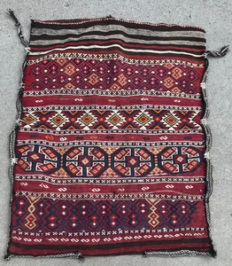 lot 276 image: Handmade Persian Oriental Rug Carpet - Bag