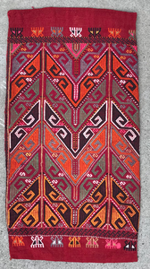 lot 278 image: small Handmade Persian Oriental Rug Carpet
