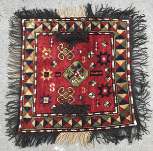 lot 283 image: Handmade Persian Oriental Rug Carpet - bag face with fringe