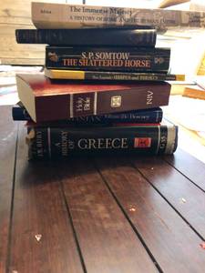 lot 462 image: Box of Unsorted Books - History, Academic, Travel, Misc.