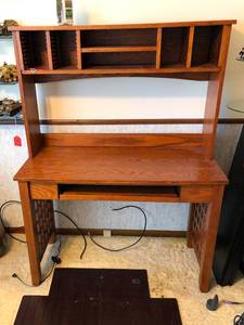 lot 318 image: Wood Desk with Upper Storage Shelves