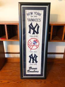 lot 338 image: New York Yankees Baseball Framed Heritage Banner