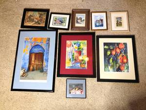 lot 95 image: Lrg Grp 9 Picture frames with images