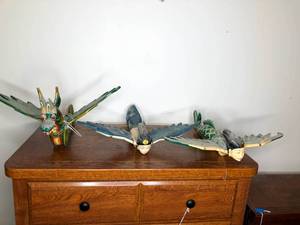 lot 458 image: Group of Indonesian Carved Wooden Figures
