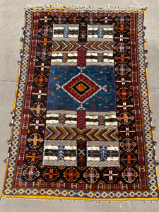 lot 248 image: Handmade Persian Oriental Rug Carpet - Blue, Red and White