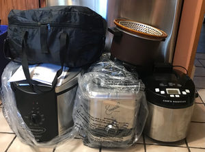 lot 483 image: 5 Countertop Appliances - Ninja, Bread Maker, Slow Cooker, & More