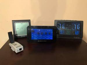 lot 514 image: 3 Electronic Weather Stations