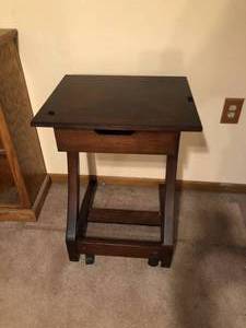 lot 515 image: Sliding Wood Couch Table Desk