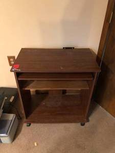 lot 428 image: Rolling TV Cart