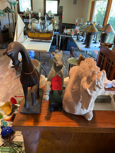 lot 123 image: Grp 3 Lrg Horse Antique Style objects
