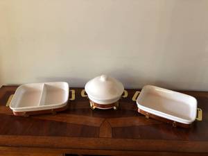 lot 586 image: 3 Portuguese Ceramic Cookware with Copper Bases